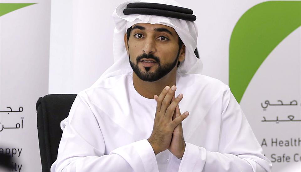 حمدان بن محمد يعتمد مراحل تطبيق الضمان الصحي في إمارة دبي