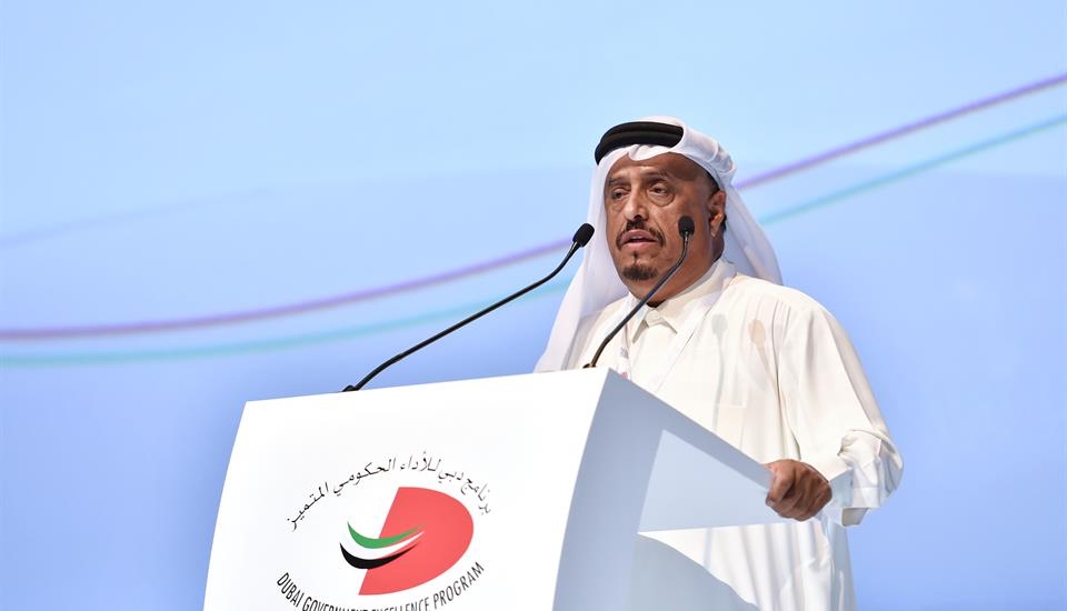حمدان بن محمد يشهد انطلاق فعاليات منتدى دبي لأفضل الممارسات الحكومية