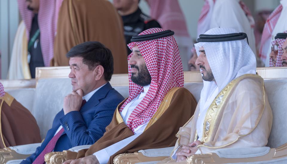 حمدان بن محمد يشارك في حفل ختام مهرجان الملك عبد العزيز للإبل