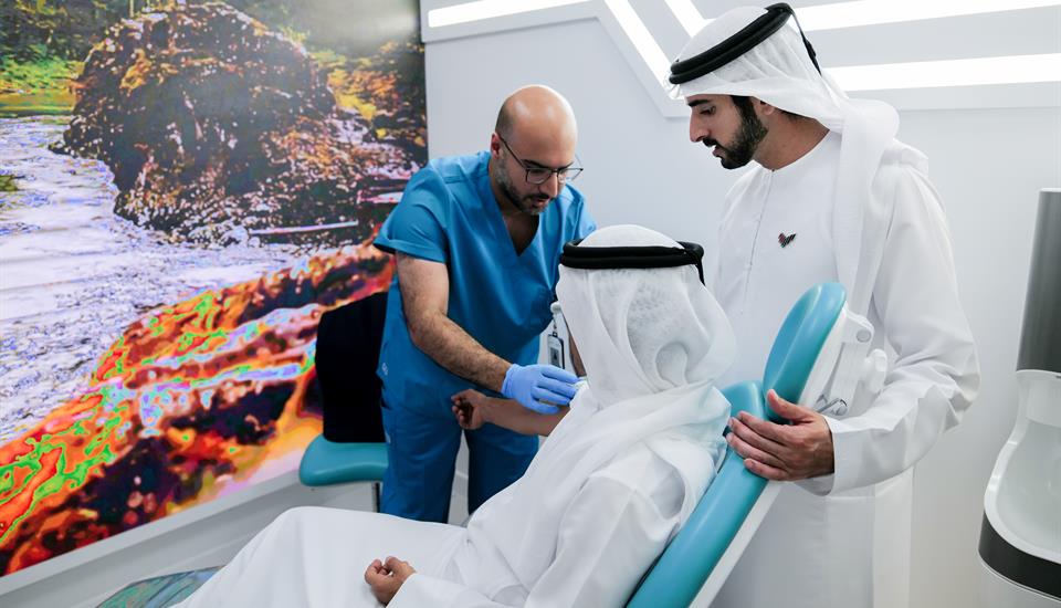 Hamdan bin Mohammed opens Salem medical fitness smart centre