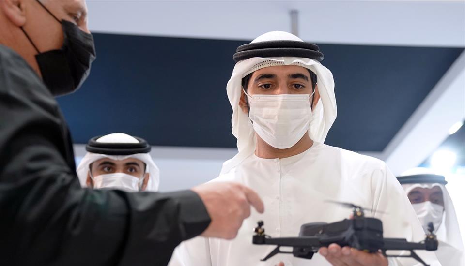 Hamdan bin Mohammed visits Umex and SimTex 2022 exhibition in Abu Dhabi