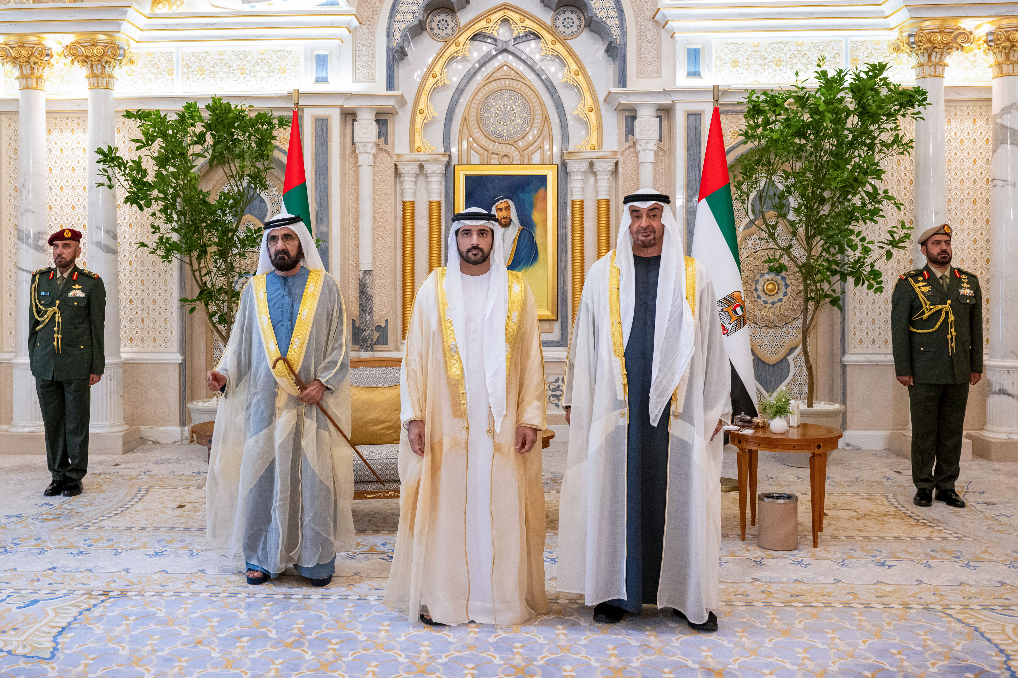 Hamdan bin Mohammed newly appointed ministers take oath before UAE President Mohammed bin Rashid