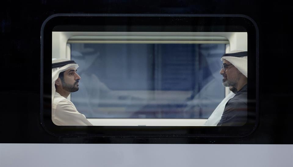 Khaled bin Mohamed bin Zayed and Hamdan bin Mohammed bin Rashid witness announcement of high-speed train project linking Abu Dhabi Dubai