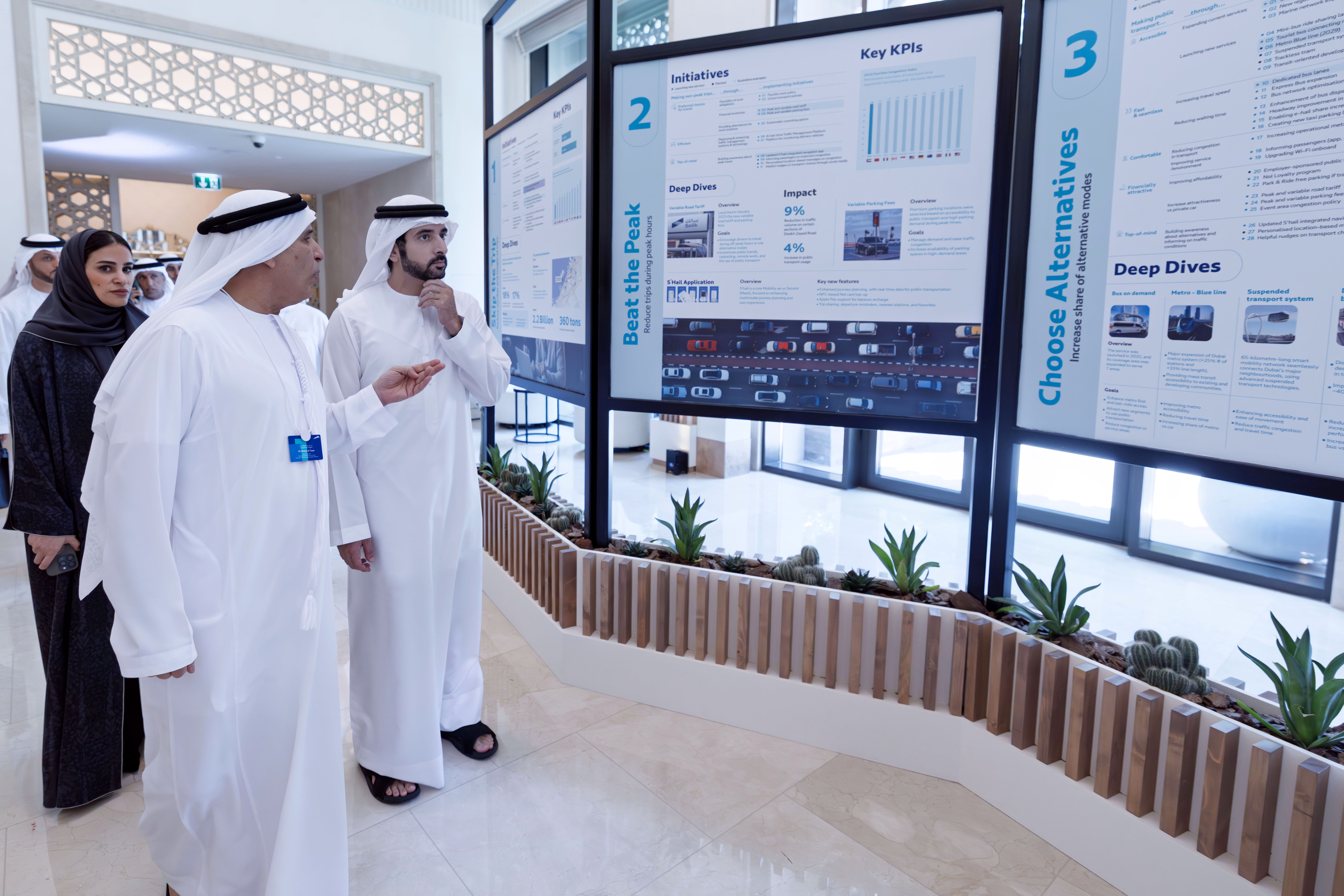 Hamdan bin Mohammed attends workshop by RTA titled ‘Connecting Bridges’