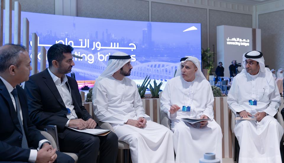 Hamdan bin Mohammed attends workshop by RTA titled ‘Connecting Bridges’