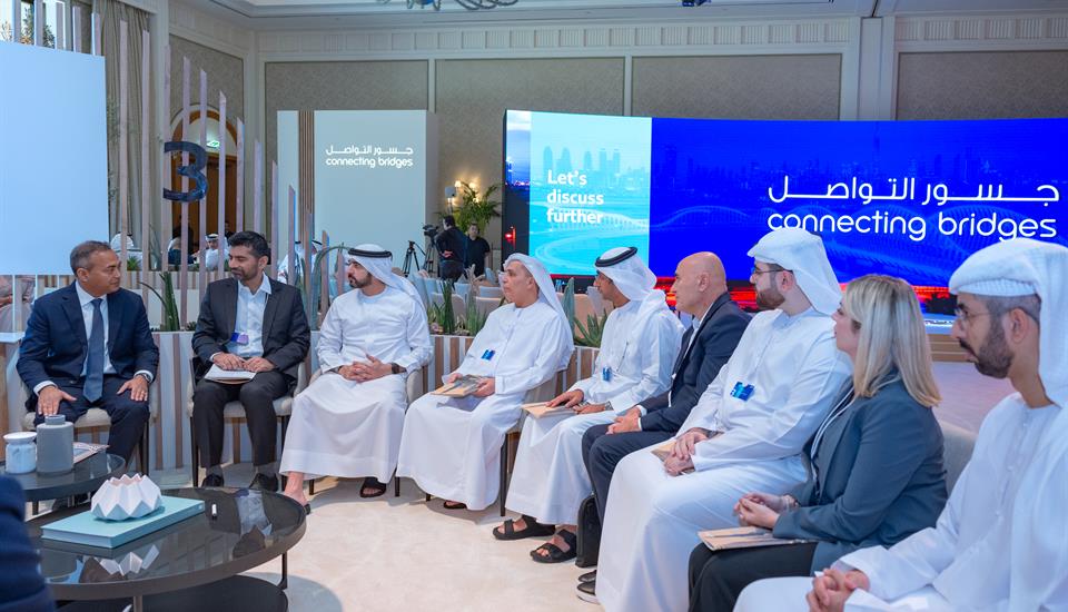 Hamdan bin Mohammed attends workshop by RTA titled ‘Connecting Bridges’
