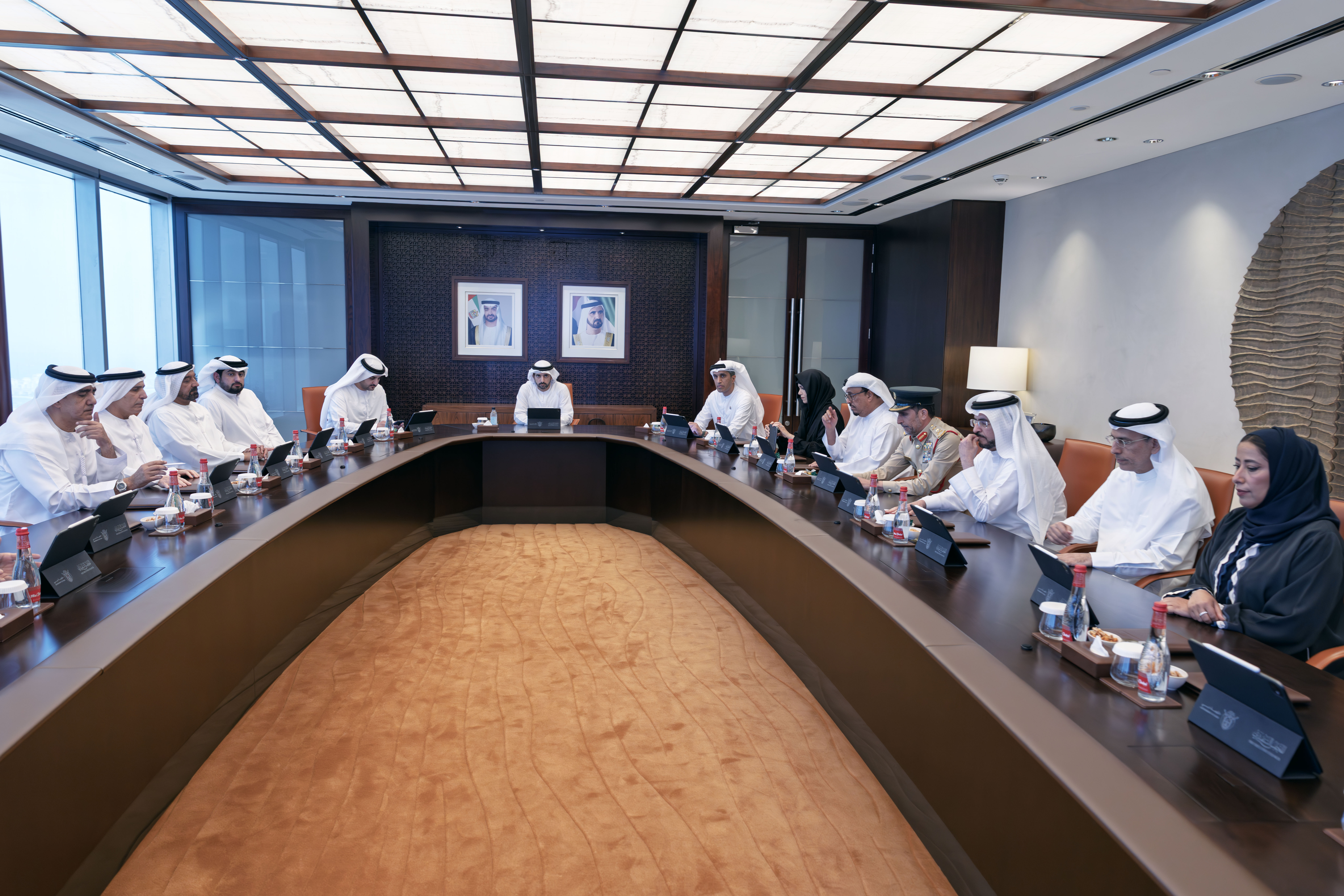 Sheikh Hamdan News - Hamdan bin Mohammed approves new policies and initiatives promoting healthcare, family welfare, education and smart buildings