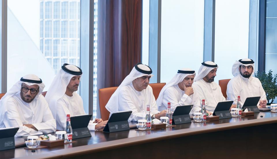 حمدان بن محمد يترأّس اجتماع المجلس التنفيذي ويعتمد حزمة سياسات ومبادرات لتمكين المجتمع وتعزيز الاقتصاد