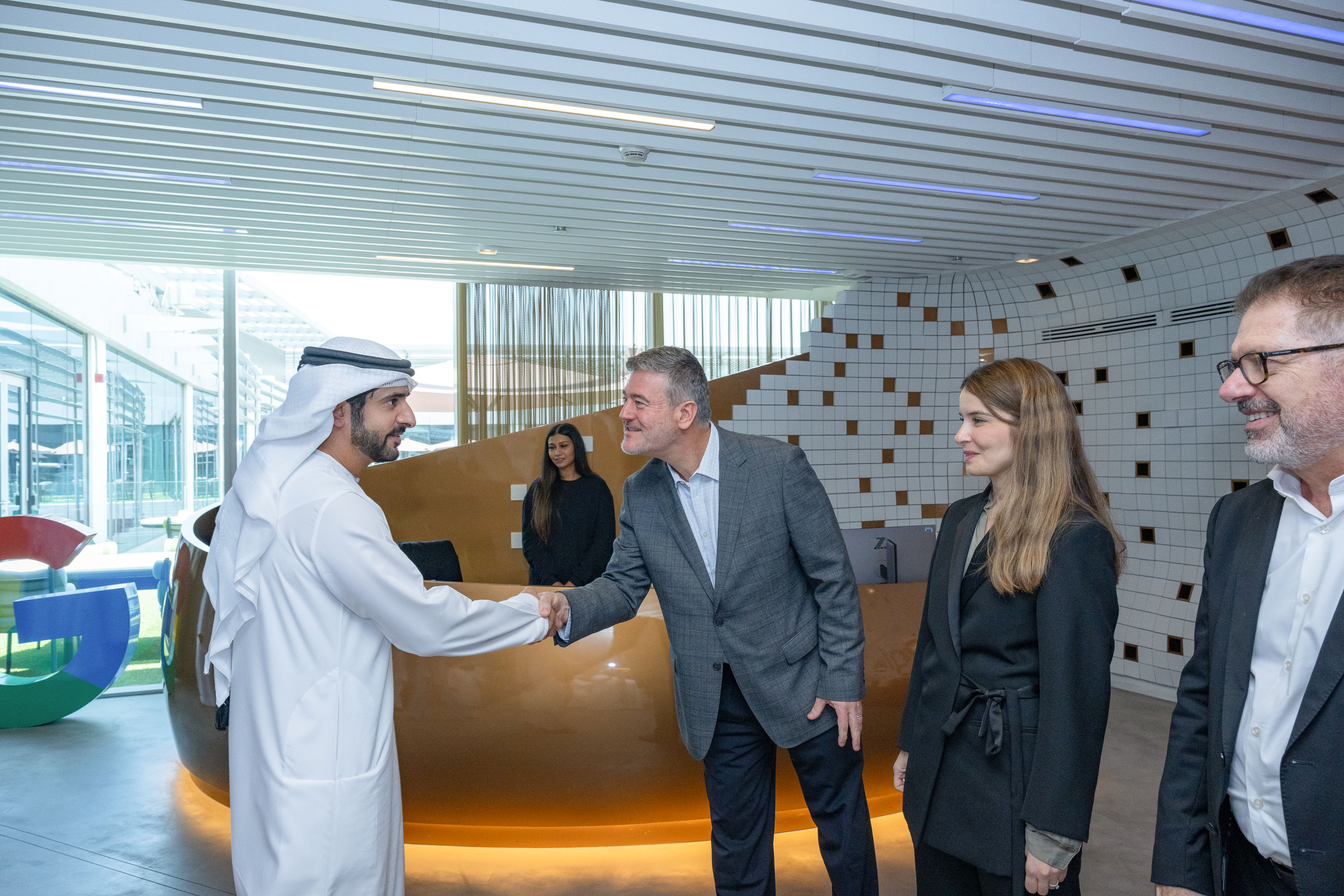 Hamdan bin Mohammed highlights UAE’s focus on technology as a development enabler during visit to Google’s Dubai offices