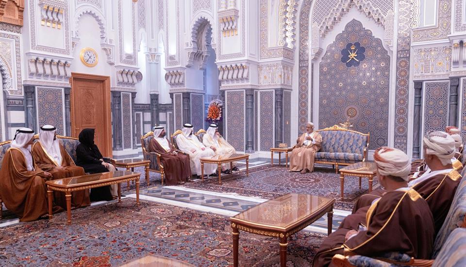 سلطان عُمان يستقبل حمدان بن محمد