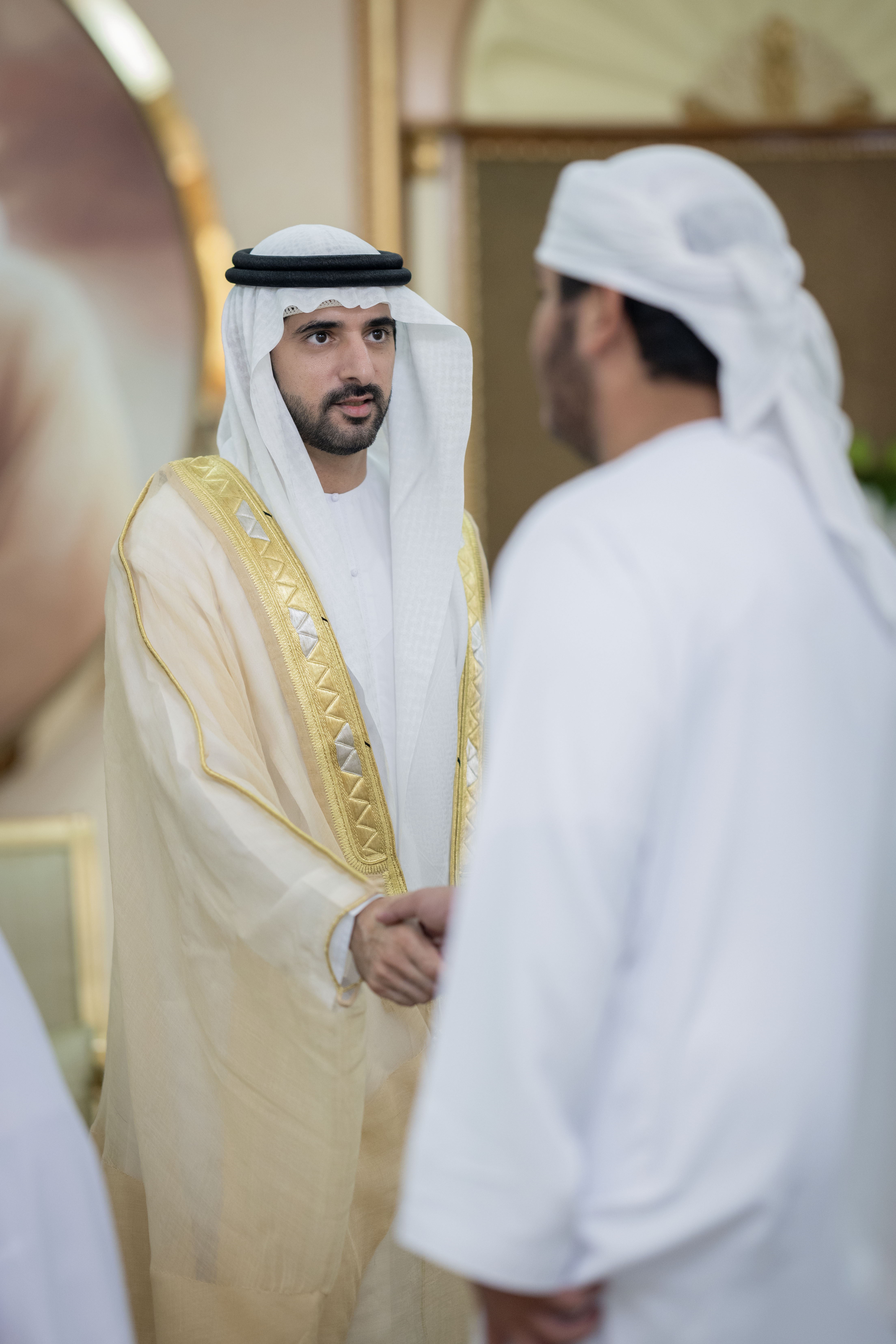 حمدان بن محمد يستقبل المهنئين بعيد الأضحى المبارك