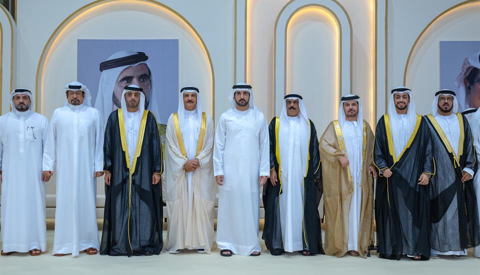 حمدان بن محمد يحضر أفراح النعيمي والقمزي والشامسي