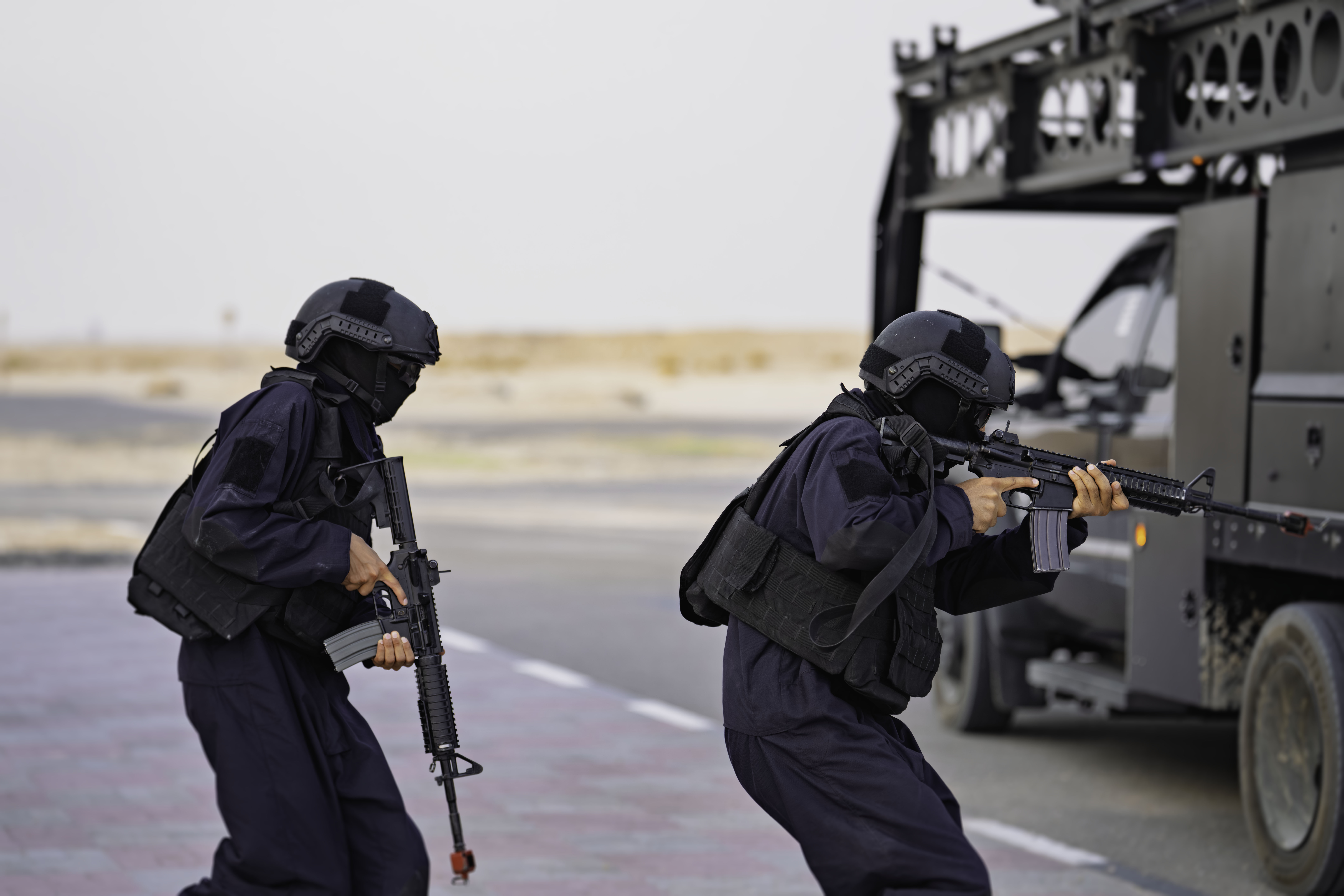 Hamdan bin Mohammed witnesses display of skills of National Service Programme recruits